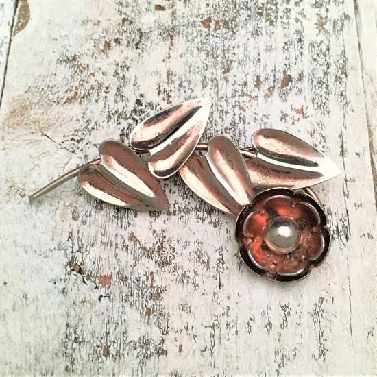 Picture of Signed Barclay McClelland Sterling Silver Modernist Flower Brooch