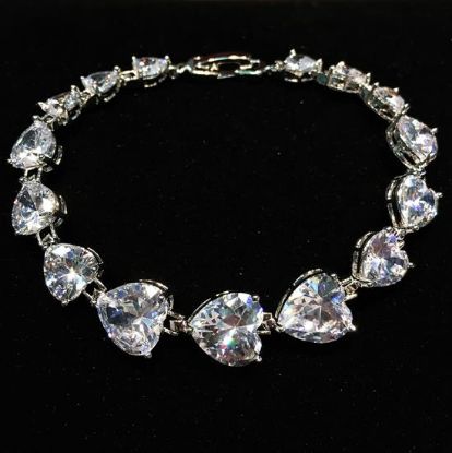 Picture of Clear Graduated Heart Cz Bracelet. 7" Long
