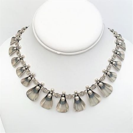 Picture for category Necklaces