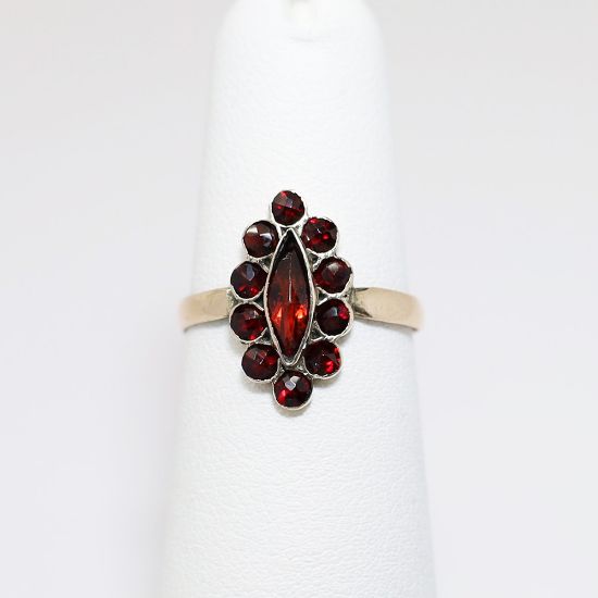 Picture of Antique Victorian Era German .333 (8k) Gold & Garnet Ring