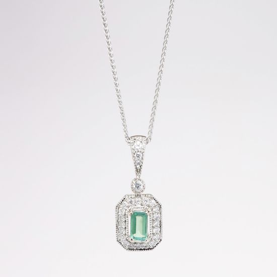Picture of 14k White Gold, Diamond & Emerald Cut Alexandrite Necklace