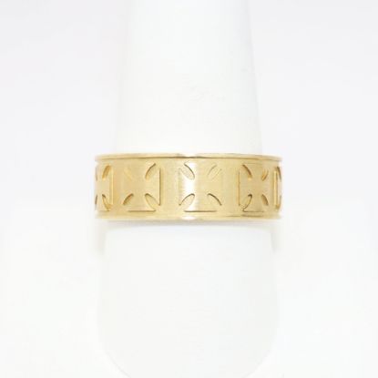 Picture of Men's 14k Yellow Gold Textured Band with Maltese Cross Details