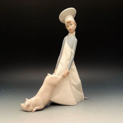 Picture of Lladro 'Cook In Trouble' Figurine #4608 