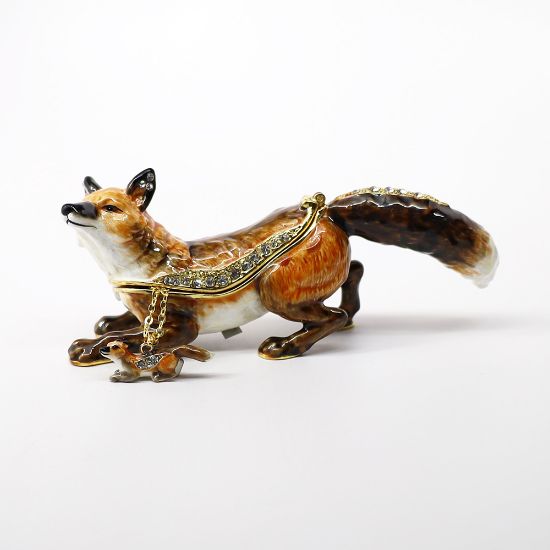 Picture of Kingspoint Designs Hunter the Red Fox Trinket Box with Matching Necklace