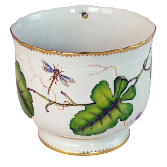 Picture of Anna Weatherley Porcelain Round Leaves Cachepot