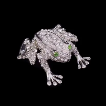 Picture of Isabella Adams - Rivet The Frog Paperweight with Clear & Peridot Swarovski Crystals.