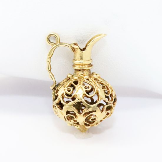Picture of Vintage 14k Yellow Gold Filigree Pitcher/Ewer Charm