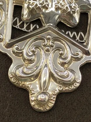 Picture of Gorham Sterling Silver 2009 Annual Snowflake Ornament, with box