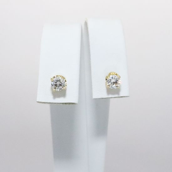 Picture of 14k Yellow Gold .63CTW Round Brilliant Diamond Studs 