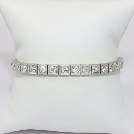 Picture of Art Deco Platinum Diamond Bracelet 