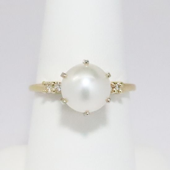 Picture of 14k Yellow Gold Diamond & Pearl Ring 