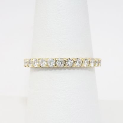 Picture of 14k Yellow Gold Diamond Band 