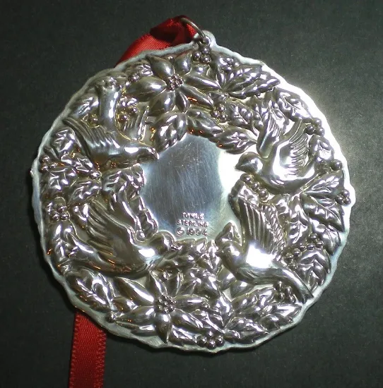 Picture of Towle 1994 Twelve Days of Christmas Wreath - 4 Calling Birds