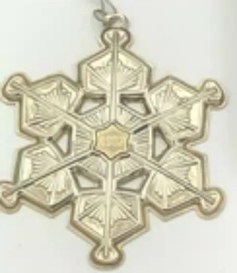 Picture of Gorham - 1987 Sterling Snowflake Ornament, with box