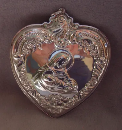 Picture of Wallace - 1993 Grande Baroque Madonna & Child Heart Ornament With Box