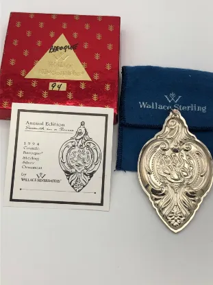 Picture of Wallace 1994 Grande Baroque Ornament "Seven Swans a Swimming", gently used