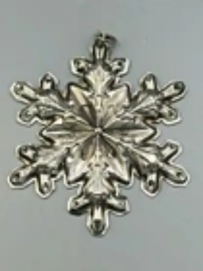 Picture of Gorham Sterling Silver 1973 Annual Snowflake Ornament, no box