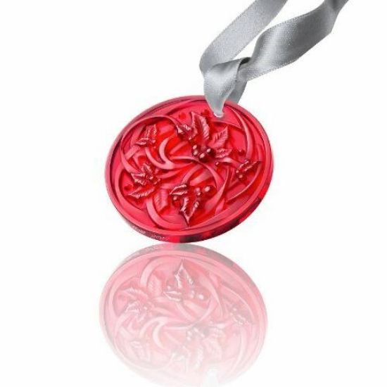 Picture of Lalique 2017 'Entrelacs' Rouge/Red Traced Holly & Berries Annual Christmas Ornament