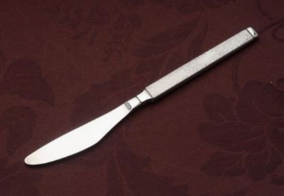Picture of Place Knife Modern