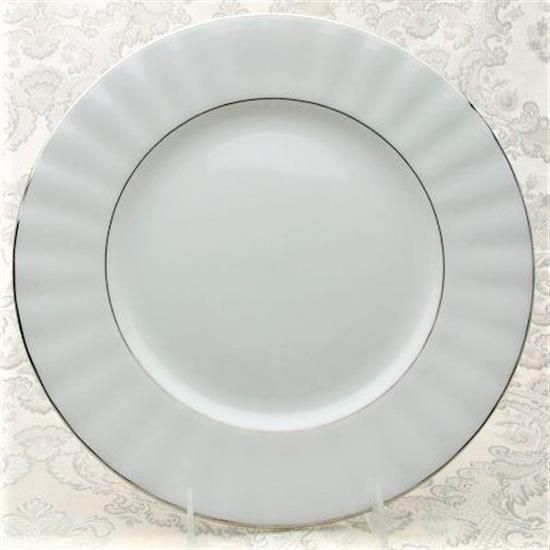 Picture of Dinner Plates