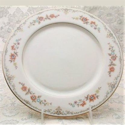 Picture of Dinner Plates