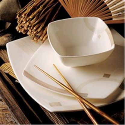 Picture of Dinner Plates