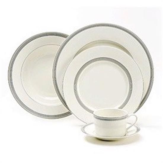Picture of Dinner Plates