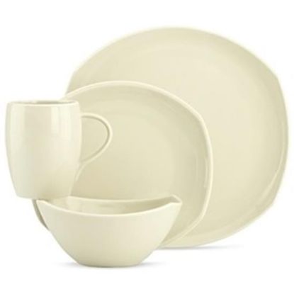 Picture of Dinner Plates