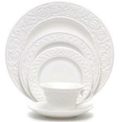 Picture of Dinner Plates