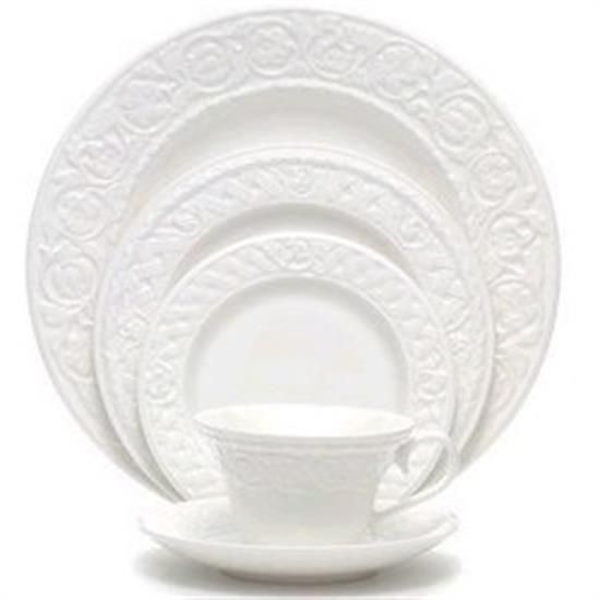 Picture of Dinner Plates