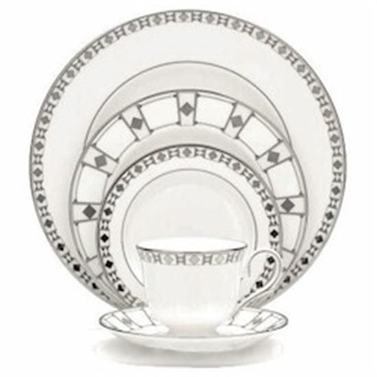 Picture of Dinner Plates