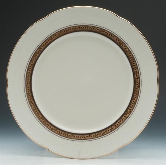 Picture of 9"accent Salad Plate