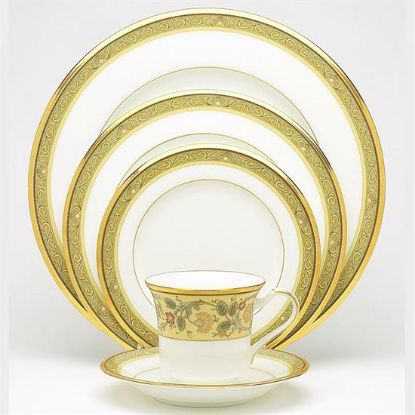 Picture of Dinner Plates