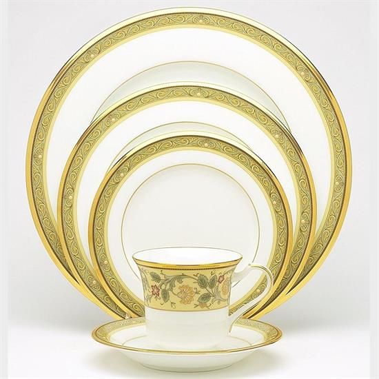 Picture of Dinner Plates