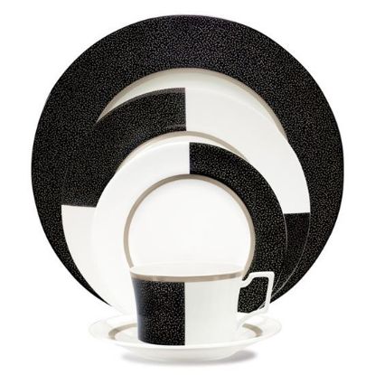 Picture of Dinner Plates