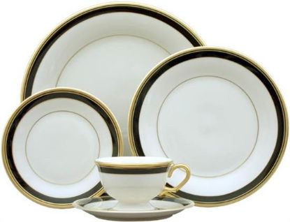 Picture of Dinner Plates