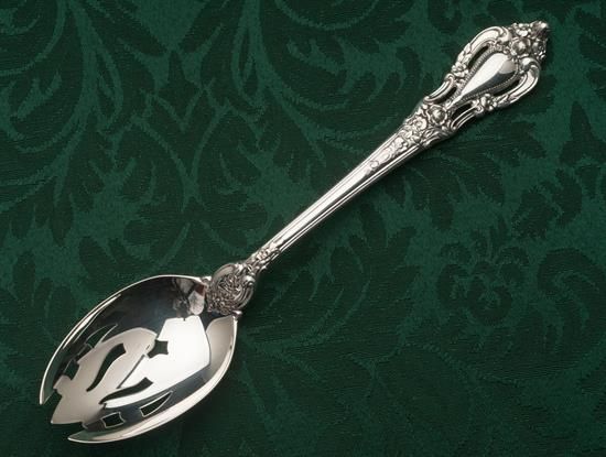 Picture of Pierced Tableserv.spn