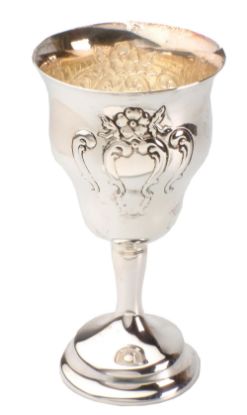 Picture of Sterling Silver 'Chantilly' Water Goblet