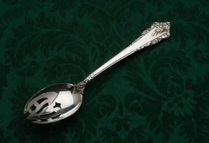 Picture of Pierced Tableserv.spn