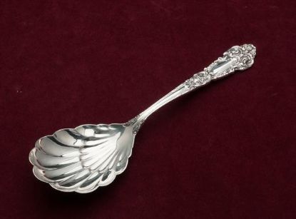 Picture of Berry Serving Spoon