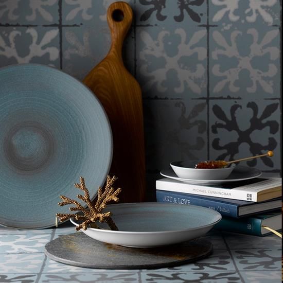 Picture of New 5pc. Setting