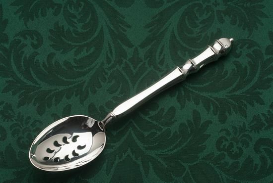 Picture of Pierced Tableserv.spn