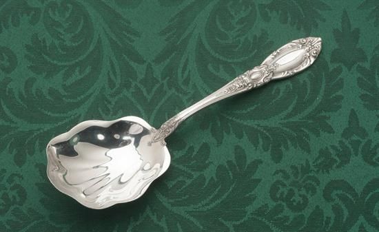 Picture of Berry Serving Spoon