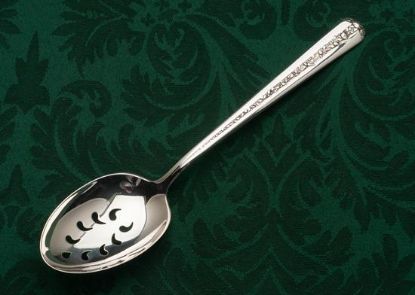 Picture of Pierced Tableserv.spn