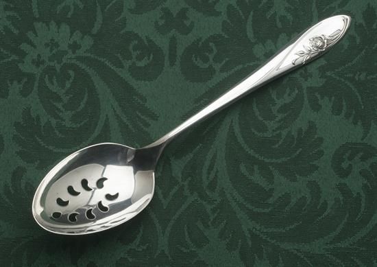 Picture of Pierced Tableserv.spn