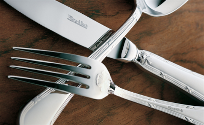 Picture of New 46pc. Set