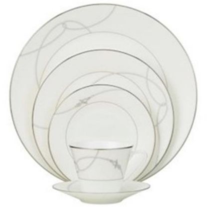 Picture of Dinner Plates