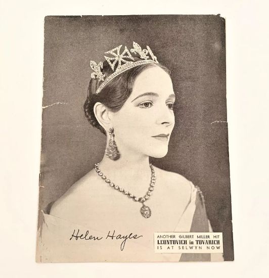 Picture of 1937 Helen Hays in 'Victoria Regina' at the Erlanger Theatre in Chicago Playbill