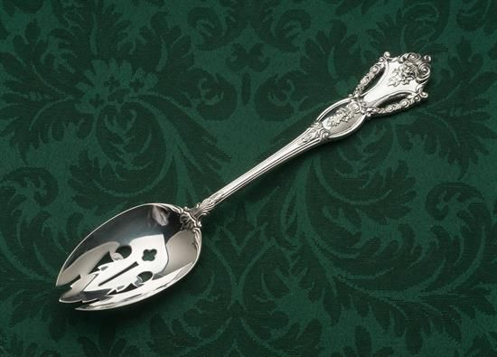 Picture of Pierced Tableserv.spn