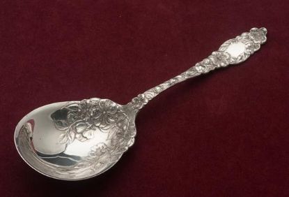 Picture of Berry Serving Spoon
